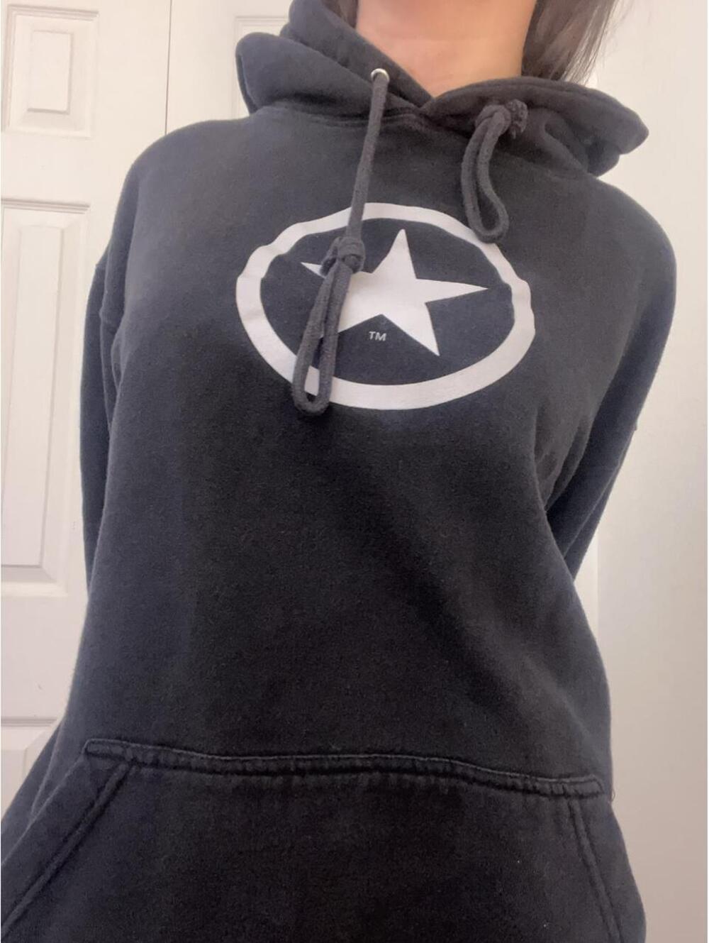 converse graphic hoodie